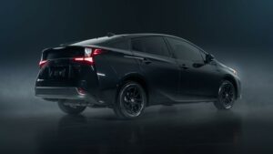 2022 Toyota Prius L Eco Hatchback