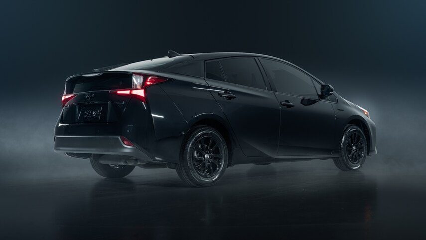 2022 Toyota Prius L Eco Hatchback